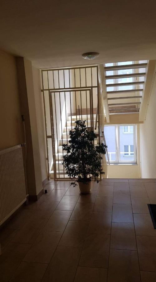 Apartament Plac Trzech Krzyzy Warsaw Luaran gambar